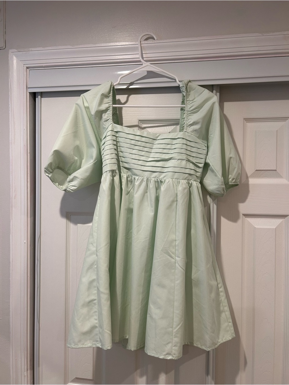Francesca's Collections Pale Mint Puff Sleeve Mini Dress